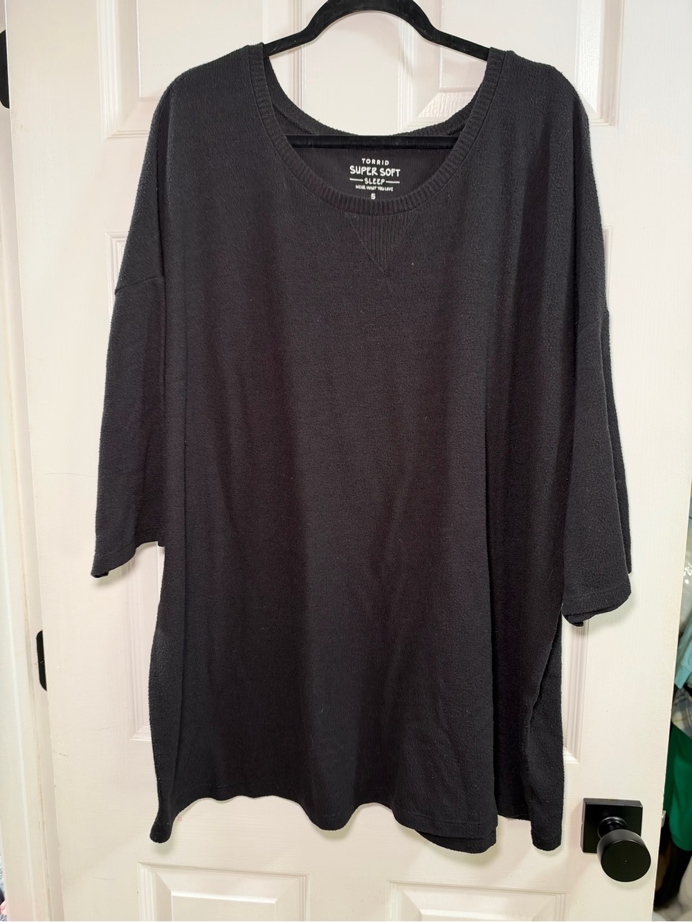 torrid Black Super Soft Long Sleeve Crewneck Tee
